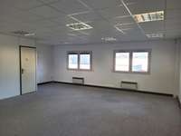 logistics - Light Industrial Premises / Offices For Rent - gallery thumbnail - 3