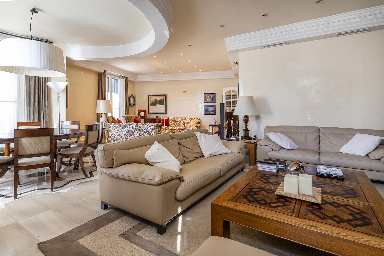 living - 213m² apartment for rent in Eixample Right, Barcelona - gallery - 6
