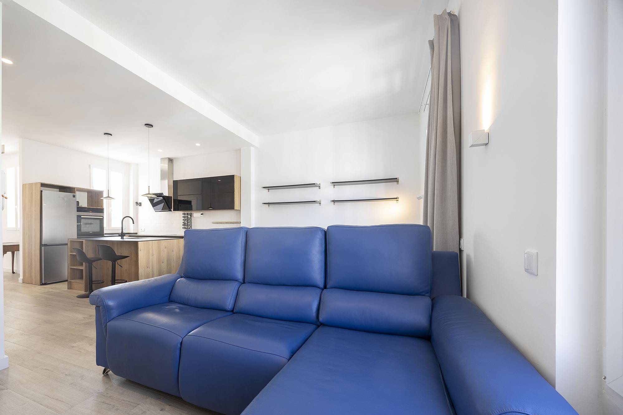 living - 107m² apartment for rent in Ruzafa, Valencia - gallery - 5