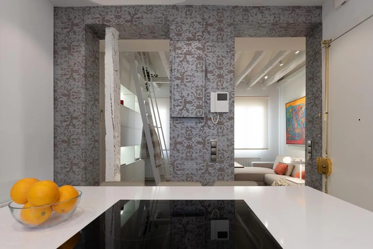 living - 60m² apartment for rent in Castellana, Madrid - gallery - 10
