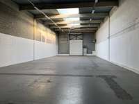 logistics - Activités / Bureaux À Louer - gallery thumbnail - 1