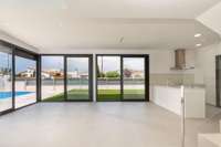 living - Casa / villa de 169m² en venta en Empuriabrava, Costa Brava - gallery thumbnail - 4