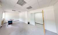 logistics - Activités / Bureaux À Louer - gallery thumbnail - 9
