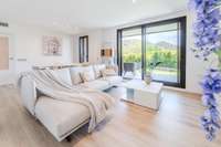 living - Piso de 109m² con 196m² de jardín en venta en Sitges Town - gallery thumbnail - 5