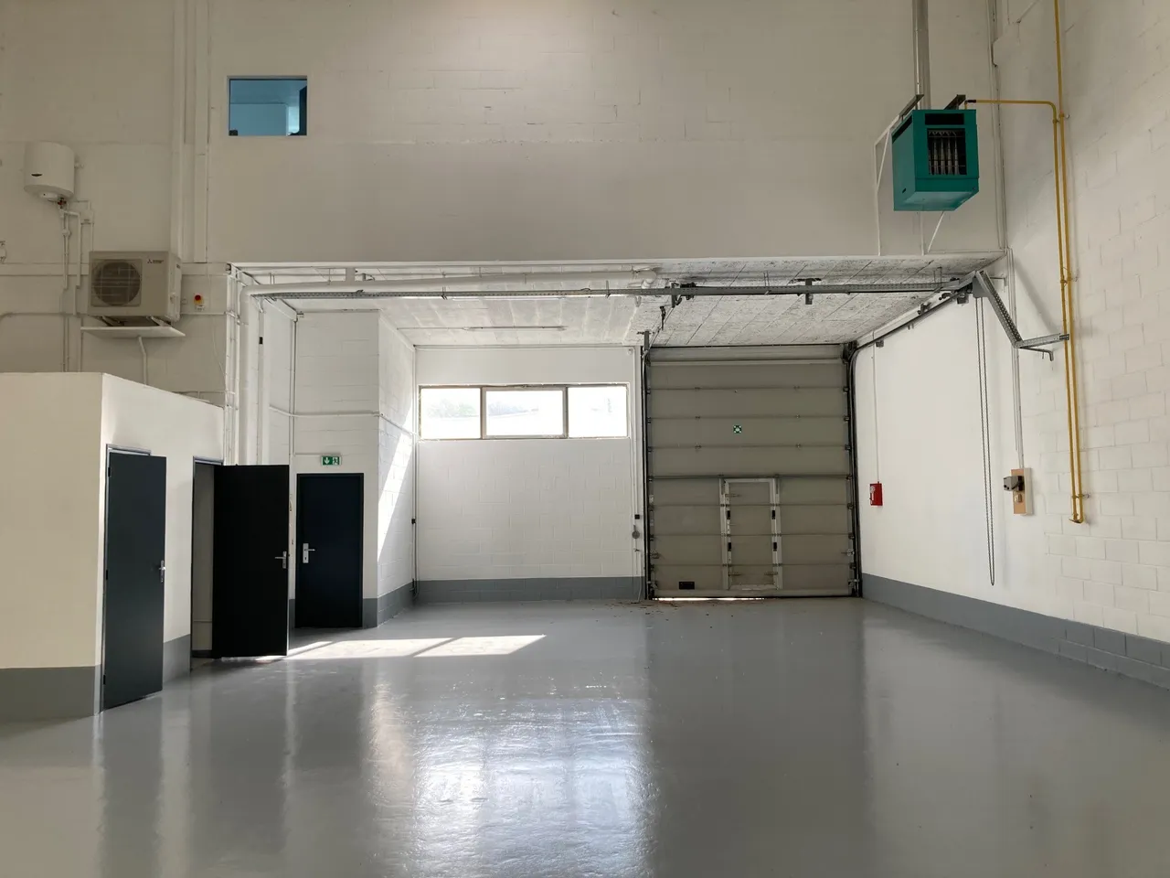 logistics - Activités / Bureaux À Louer - gallery - 4