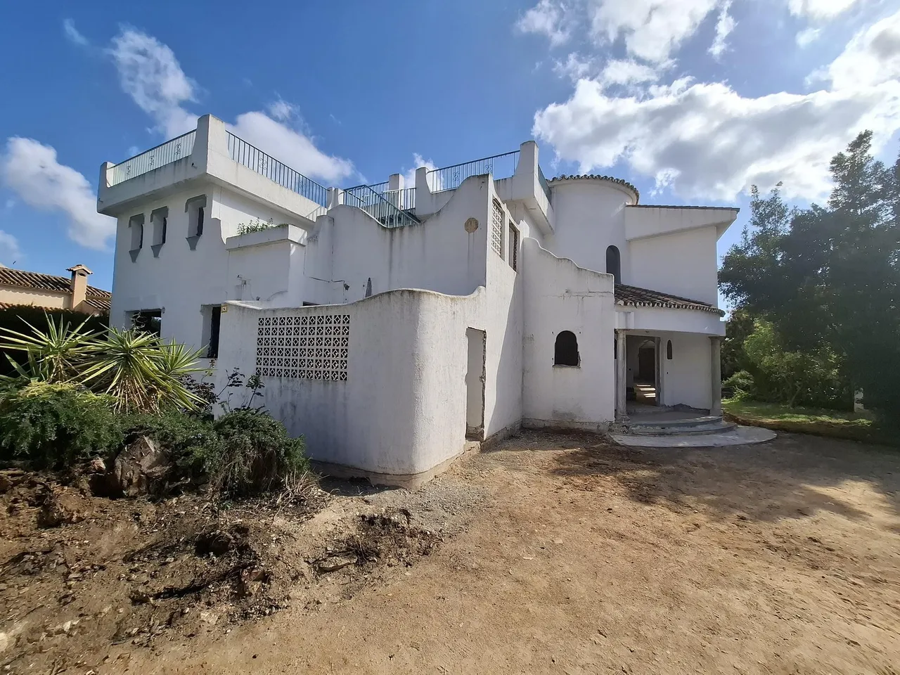 living - Casa / villa de 639m² con 156m² terraza en venta en Milla de Oro - Plano del piso - 1