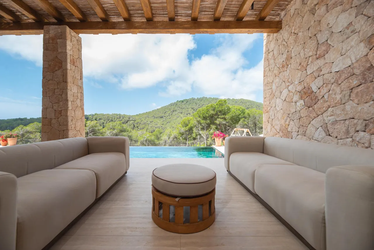 living - 591m² house / villa with 85,507m² garden for sale in Santa Eulalia - gallery - 6