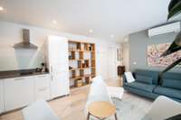 living - Piso de 50m² en alquiler en Chueca - Justicia, Madrid - gallery thumbnail - 3
