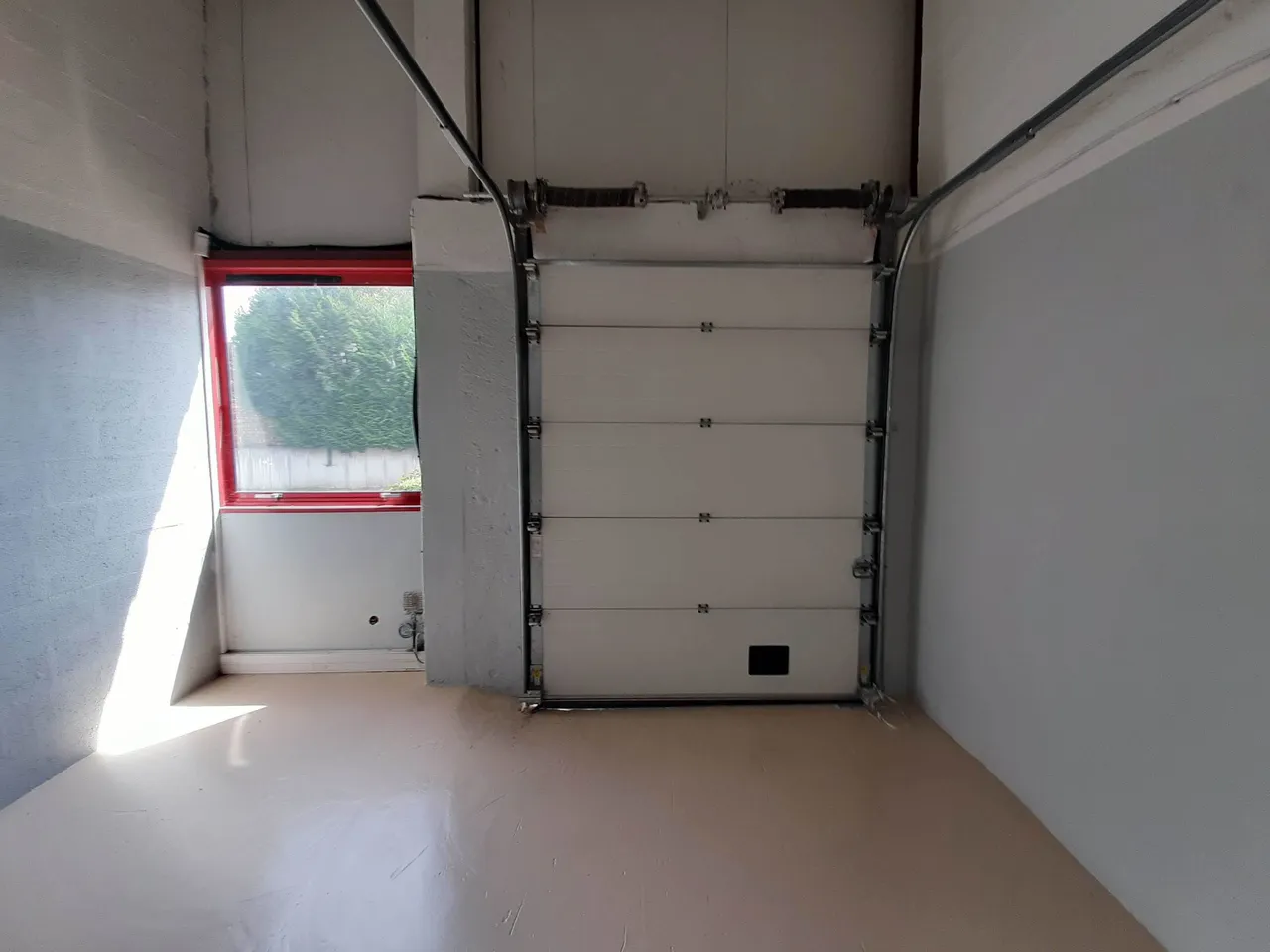 logistics - Light Industrial Premises / Offices For Rent - gallery - 6