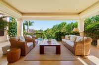 living - 712m² house / villa with 133m² terrace for sale in Golden Mile - gallery thumbnail - 5