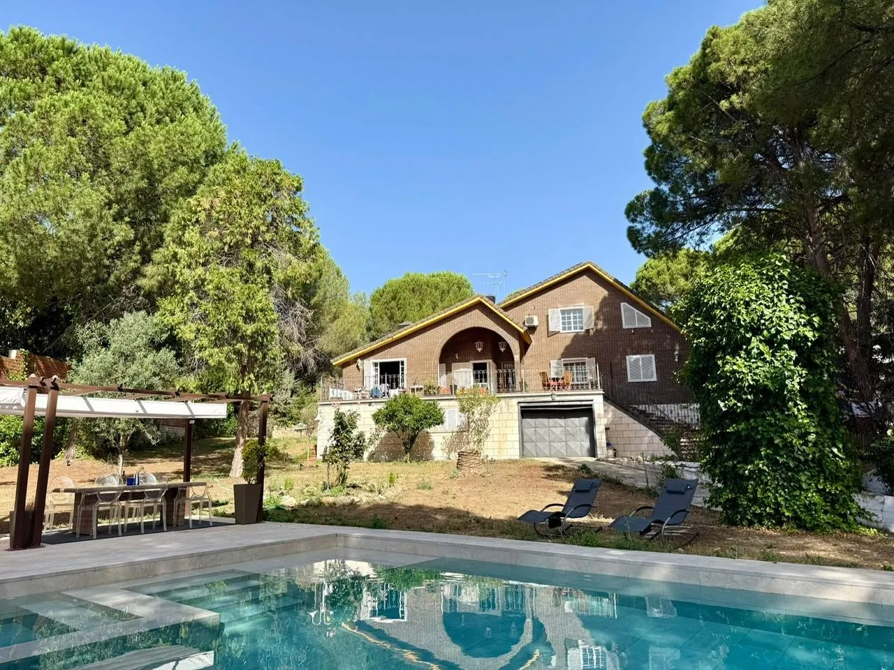 living - 446m² house / villa for sale in Sierra de Madrid, Madrid - gallery - 4