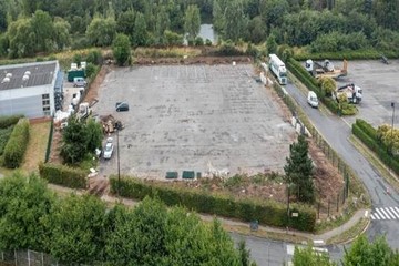logistics - Terrain Aménagé À Louer - featured