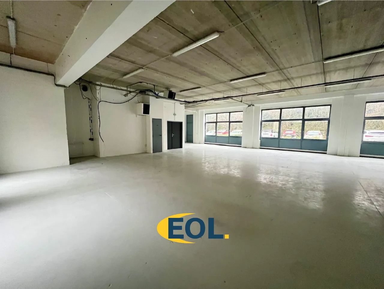 logistics - Entrepôt À Louer - gallery - 2