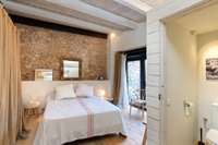 living - 240m² country house with 15m² terrace for sale in Alt Empordà - gallery thumbnail - 5