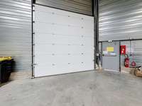 logistics - Activités / Bureaux À Louer - gallery thumbnail - 8