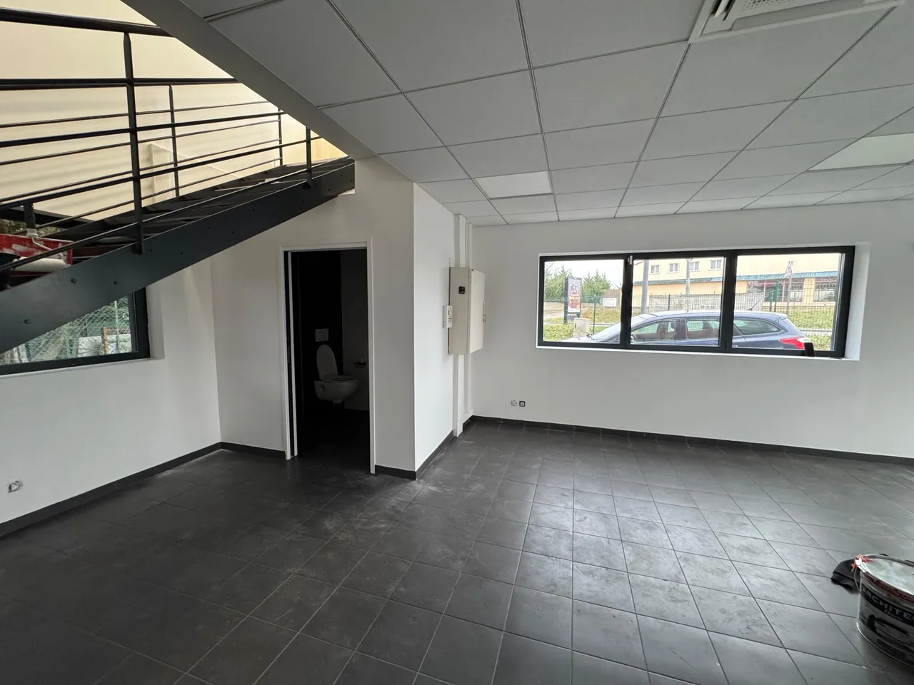 logistics - Activités / Bureaux À Louer - gallery - 4