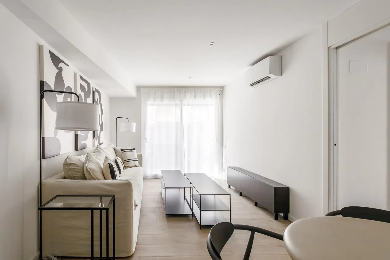 living - Piso de 70m² en alquiler en Ventilla - Almenara, Madrid - gallery - 5