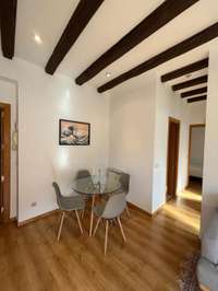 living - 92m² apartment with 32m² terrace for sale in Trafalgar - gallery thumbnail - 5