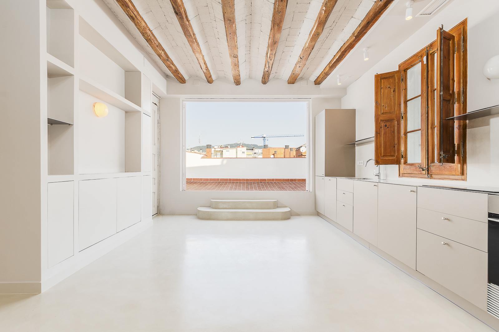 living - 58m² penthouse with 33m² terrace for sale in Sant Gervasi - Galvany - gallery thumbnail - 3