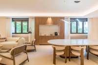 living - Piso de 444m² en venta en Castellana, Madrid - gallery thumbnail - 6