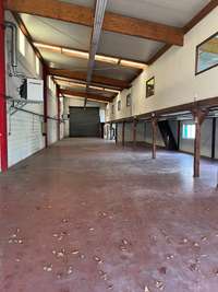 logistics - Light Industrial Premises / Offices For Rent - gallery thumbnail - 5