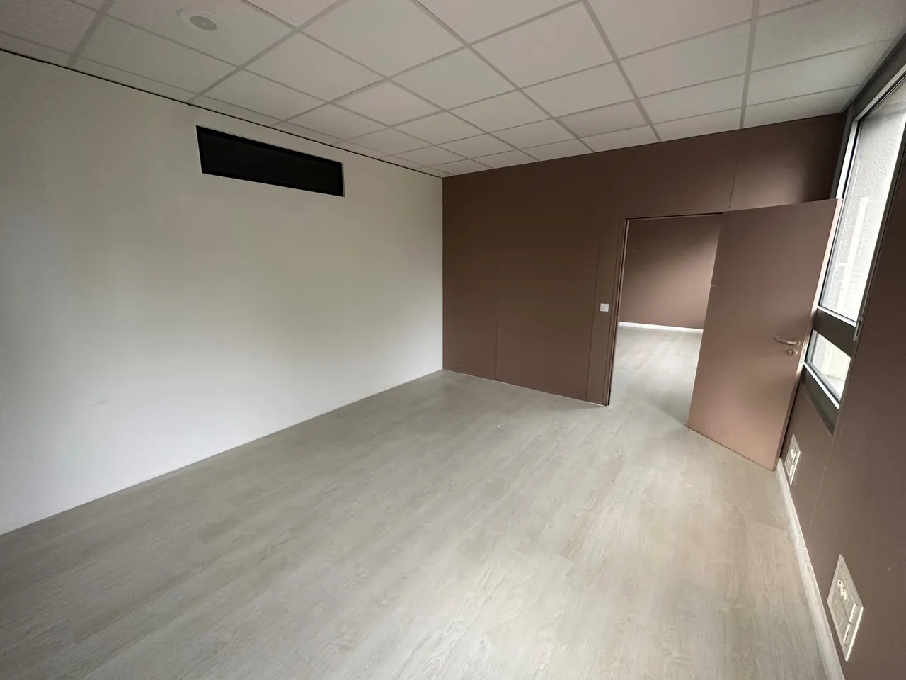 logistics - Activités / Bureaux À Louer - gallery - 7