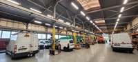 logistics - Activités / Bureaux À Louer - À Vendre - gallery thumbnail - 2