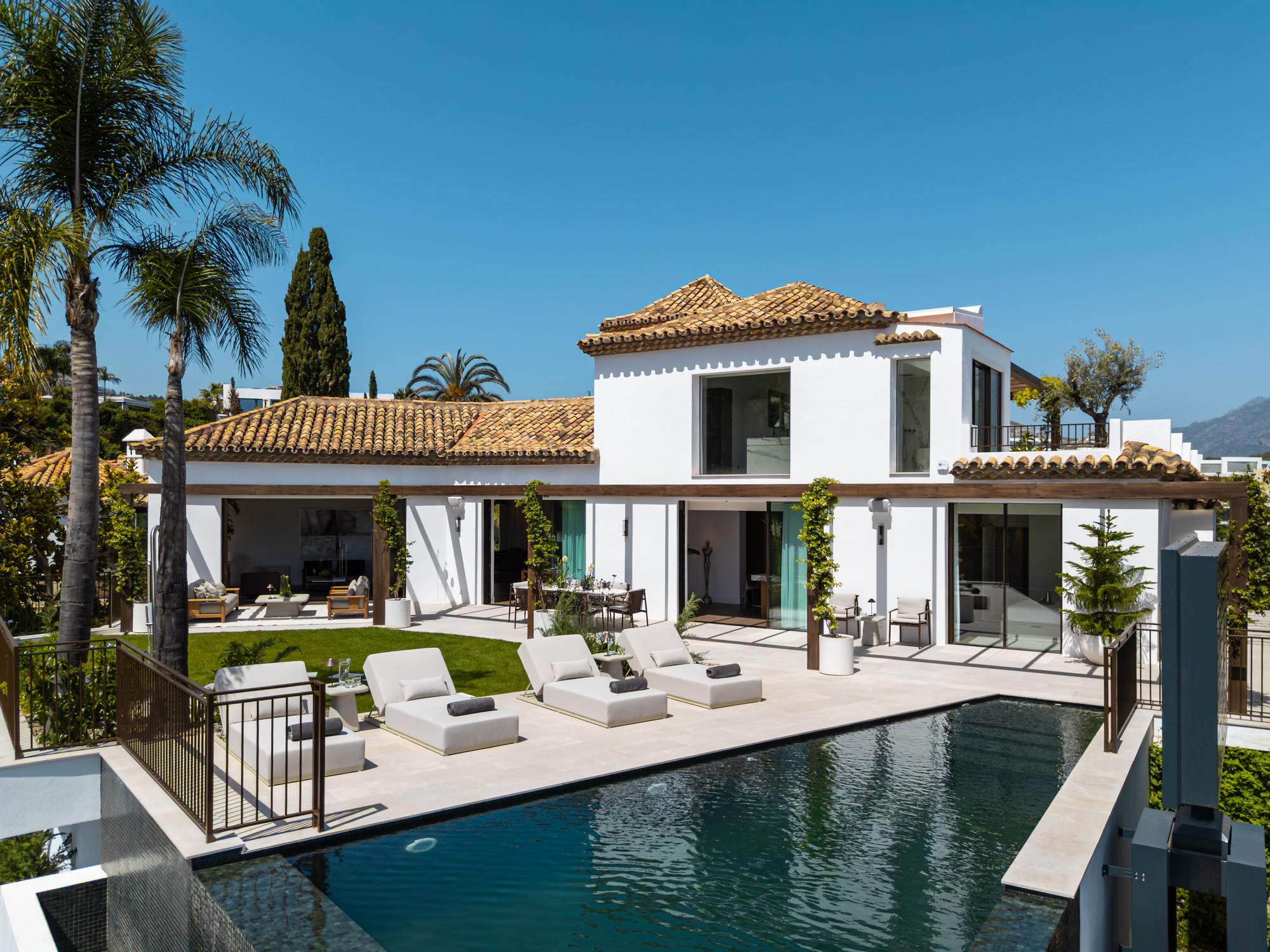 living - 644m² house / villa with 102m² terrace for sale in Benahavís - gallery - 4