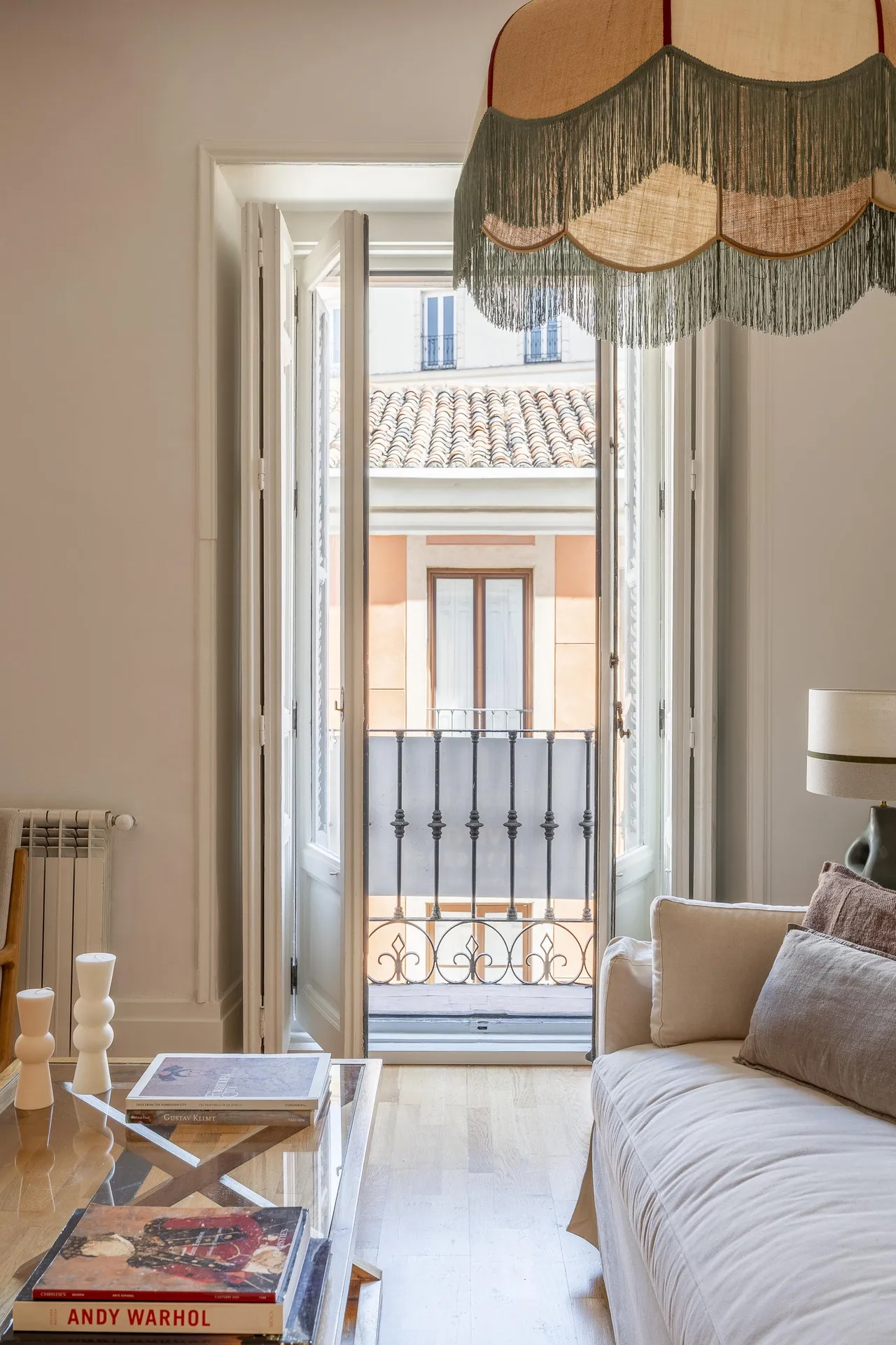 living - Piso de 154m² en venta en Chueca - Justicia, Madrid - gallery - 3