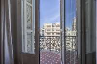 living - 246m² apartment for rent in Sant Francesc, Valencia - gallery thumbnail - 6