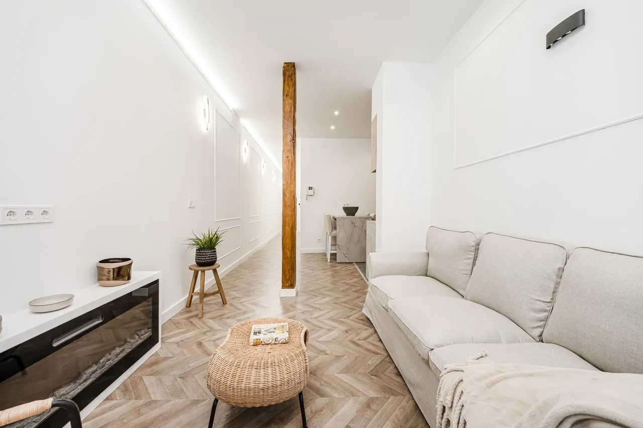 living - Piso de 82m² en venta en Embajadores, Madrid - gallery - 4