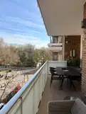 living - Piso de 292m² en alquiler en Jerónimos, Madrid - gallery thumbnail - 7