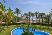 living - Casa / villa de 697m² en venta en Cullera, Valencia - gallery thumbnail - 8