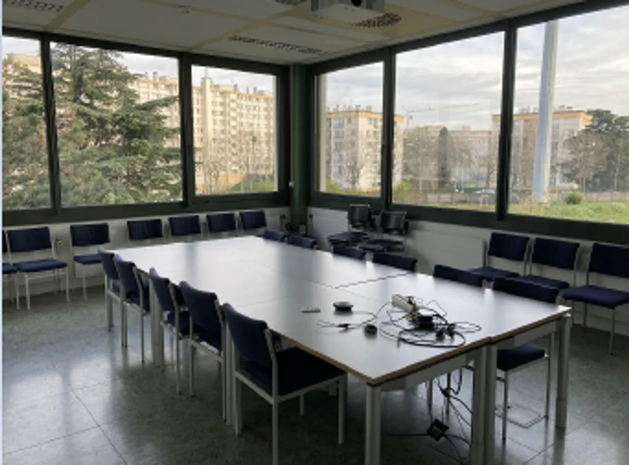logistics - Activités / Bureaux À Louer - gallery - 5