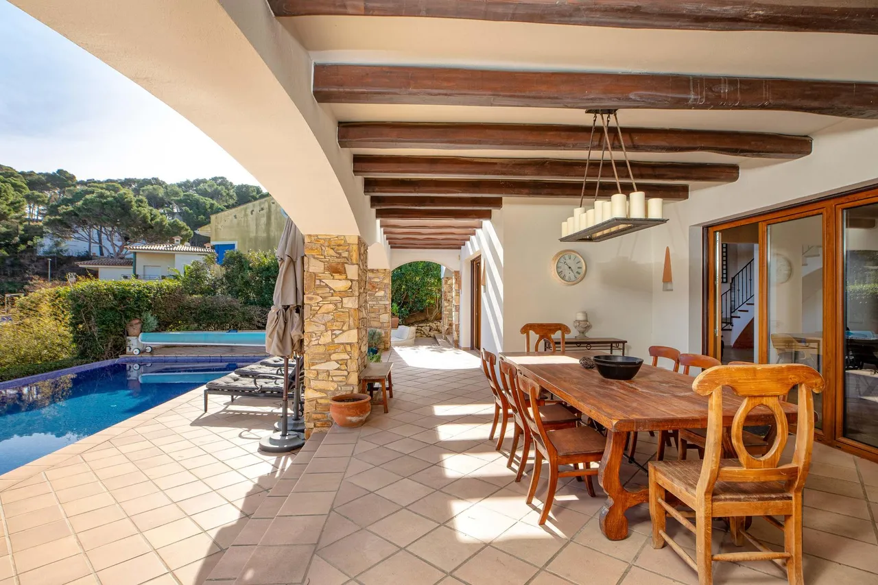 living - Casa / villa de 322m² en venta en Sa Riera, Costa Brava - gallery - 9