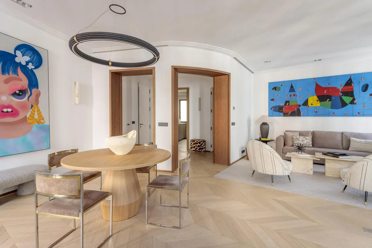 living - 160m² apartment for rent in Cortes / Huertas, Madrid - gallery - 5