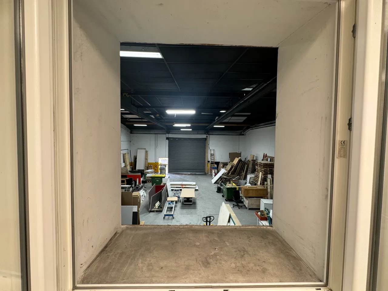 logistics - Activités / Bureaux À Louer - gallery - 2