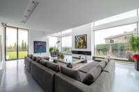 living - 1,203m² house / villa for sale in La Moraleja Urbanización - gallery thumbnail - 6