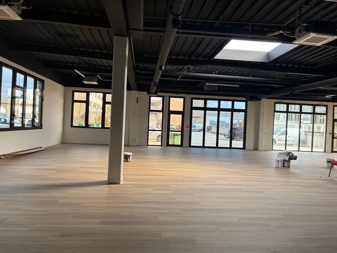 logistics - Activity Facility For Rent - gallery - 7