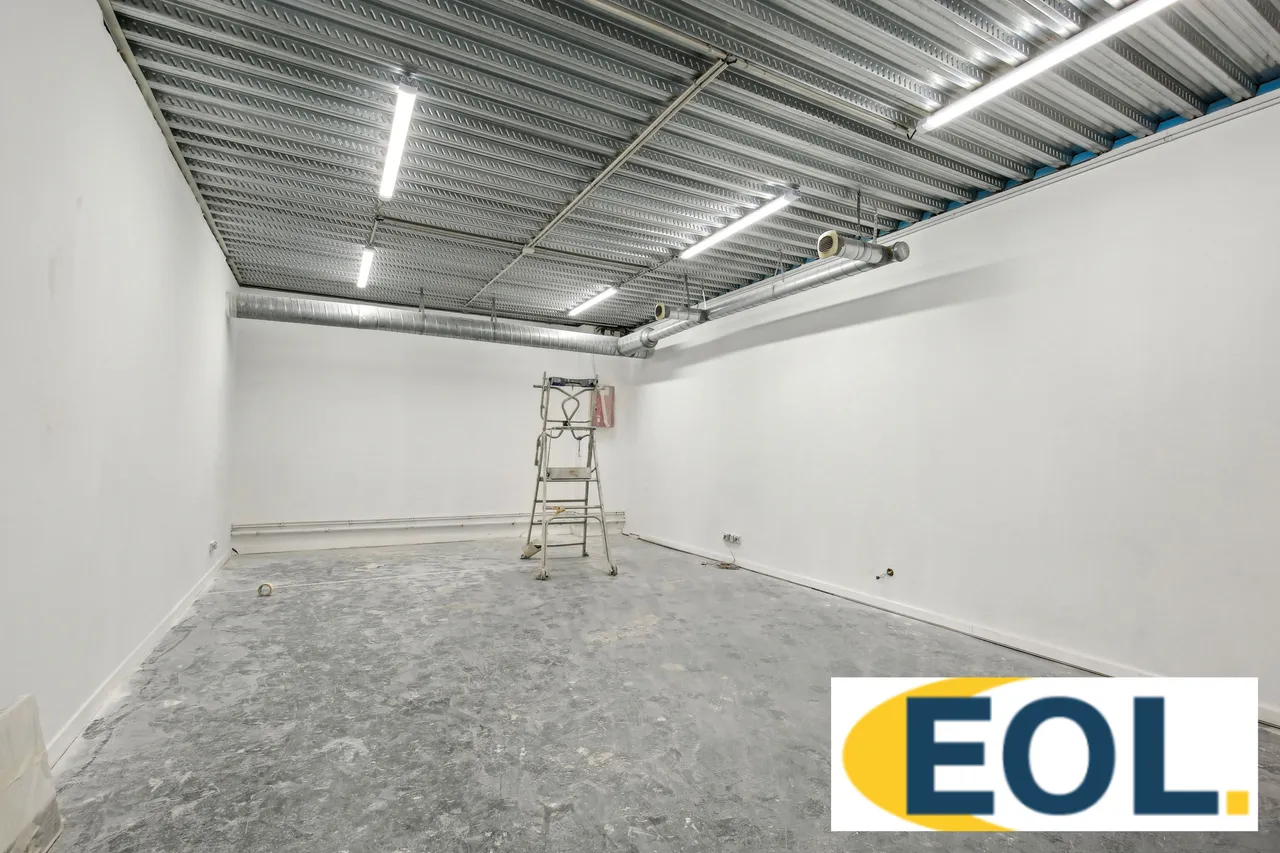 logistics - Warehouse For Rent - gallery - 7