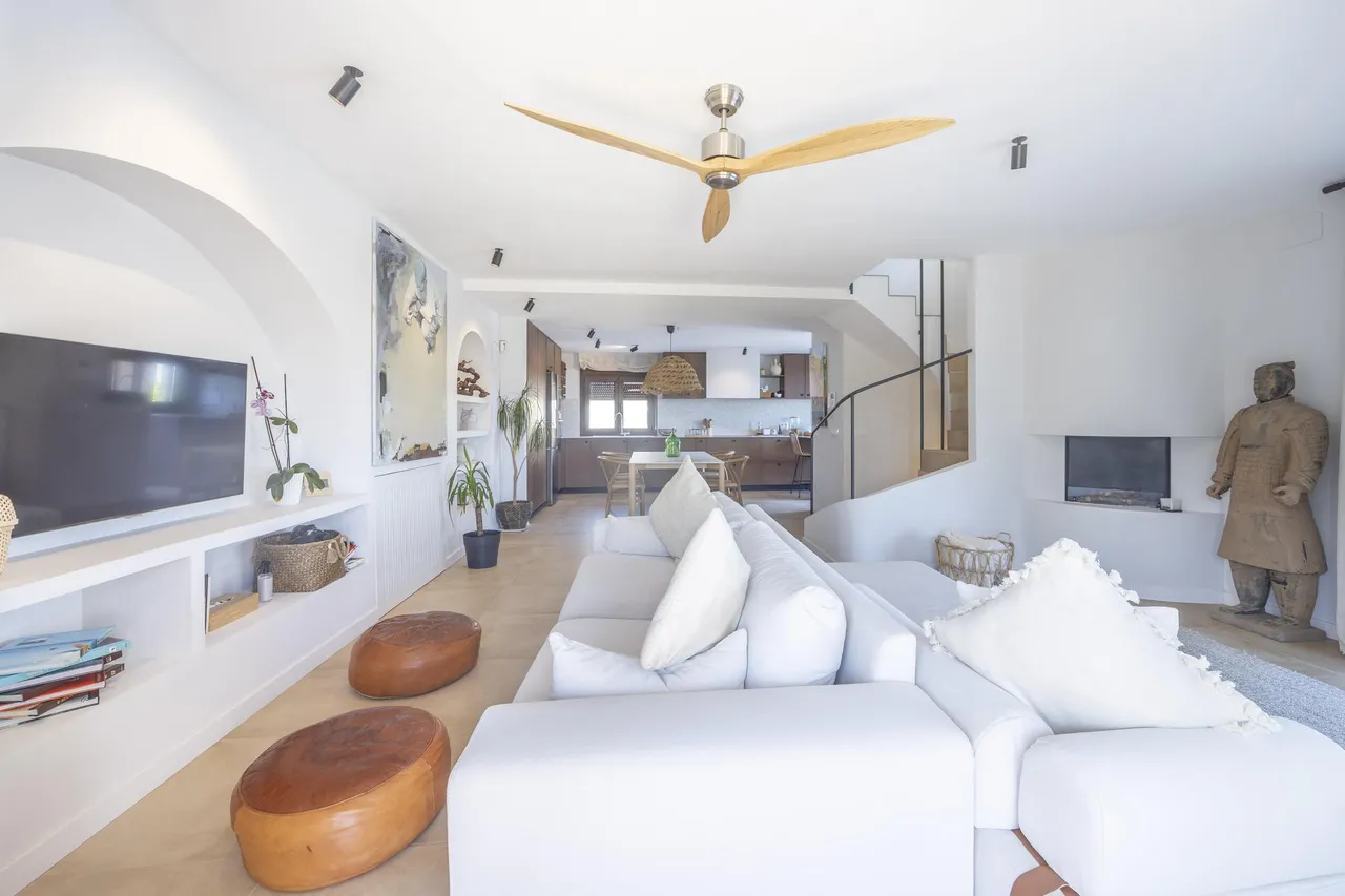 living - Casa / villa de 191m² en venta en El Puig / Puebla Farnals - gallery - 4