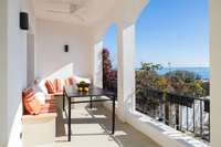living - Casa / villa de 443m² en alquiler en Caldes d'Estrac - gallery thumbnail - 2
