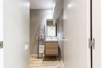 living - 90m² apartment for sale in Gótico, Barcelona - gallery thumbnail - 9