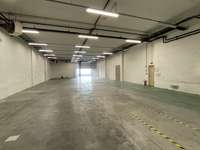 logistics - Local d’activités À Louer - gallery thumbnail - 3