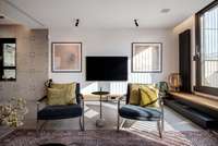 living - Piso de 150m² con 172m² terraza en venta en Eixample Derecho - gallery thumbnail - 8