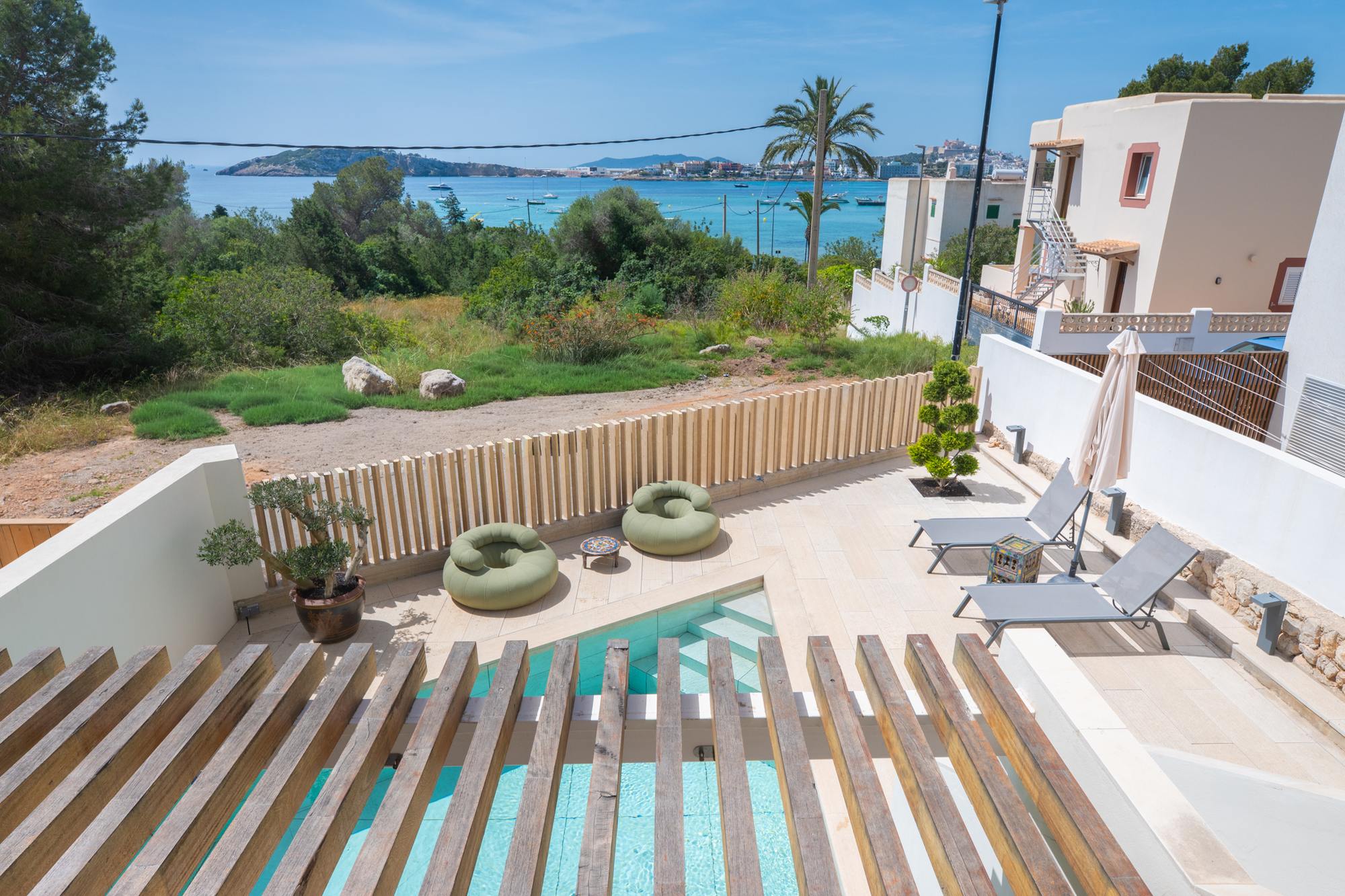 living - 250m² apartment for sale in Ibiza Town, Balearic Islands - gallery thumbnail - 3