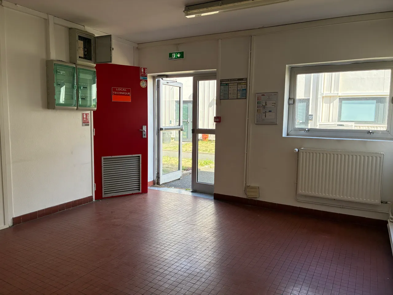 logistics - Activités / Bureaux À Louer - gallery - 5