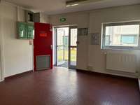 logistics - Activités / Bureaux À Louer - gallery thumbnail - 5