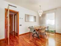 living - Piso de 105m² en venta en Eixample Derecho, Barcelona - gallery thumbnail - 4