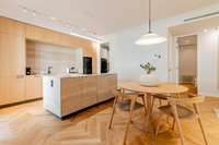 living - Piso de 113m² en alquiler en Castellana, Madrid - gallery thumbnail - 7
